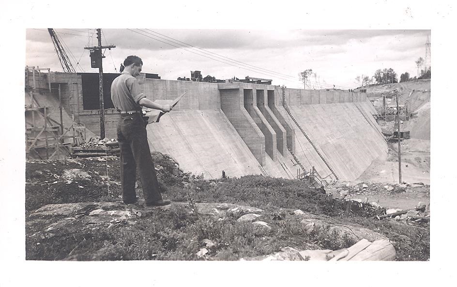 A History of Aguasabon Falls and Gorge - The dam nears completion.